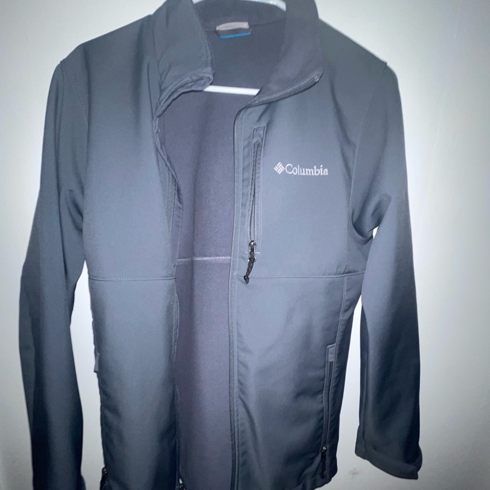 Men’s Columbia Fleece-lined Winter Jacket, Size Small